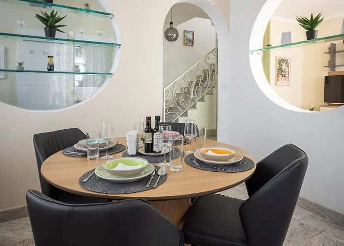 Solaris Villa San Remo